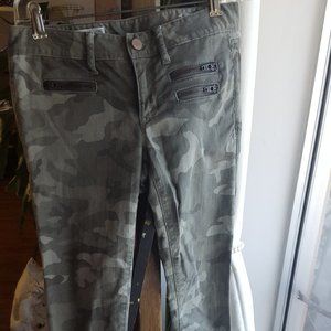 Gap jeans camo always skinny sz 25 zip pockets EUC